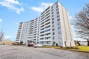 35 TOWERING HTS BLVD Boulevard Unit 905 photo 1