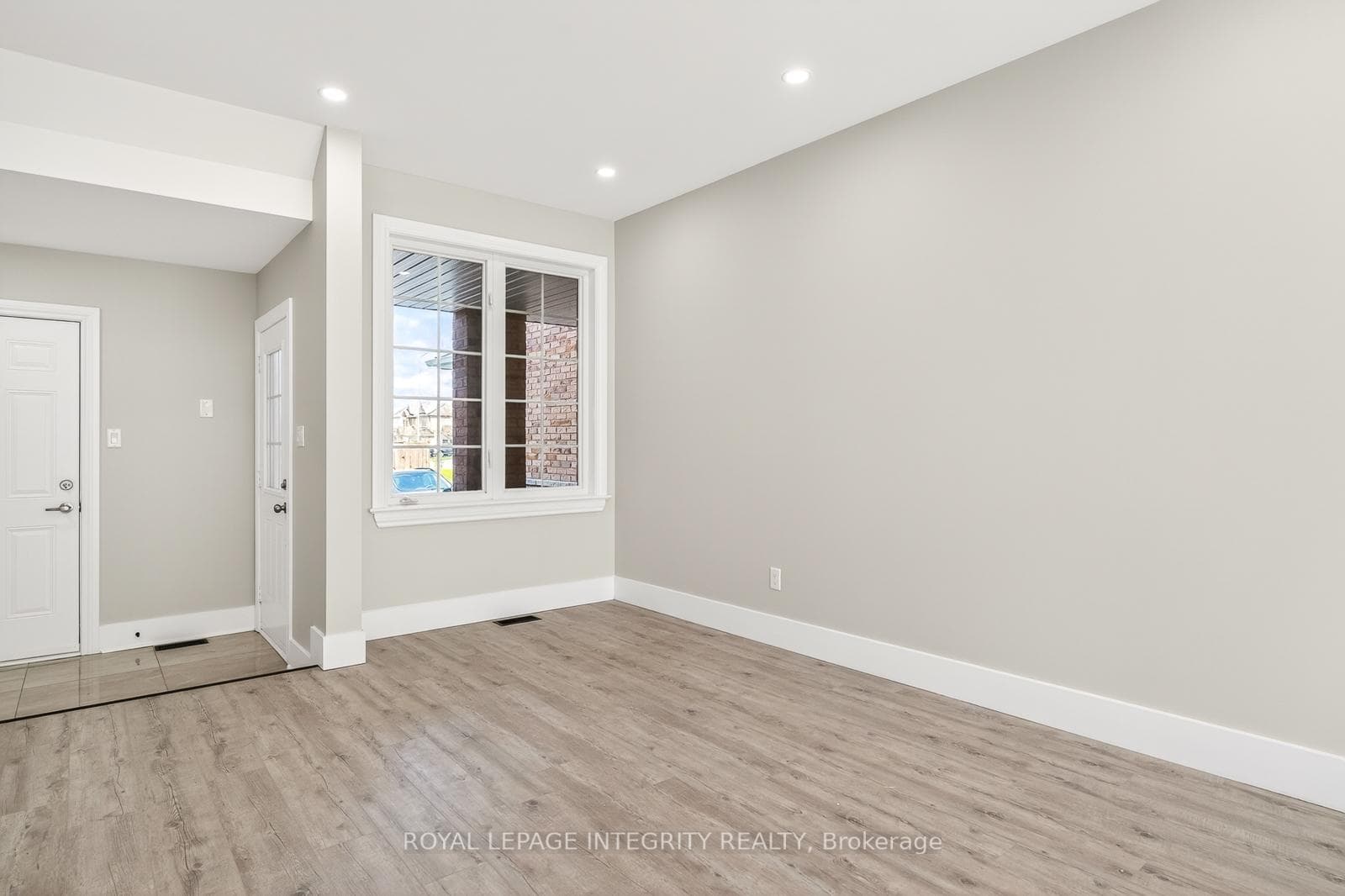 169 Desmond Trudeau Drive photo 7