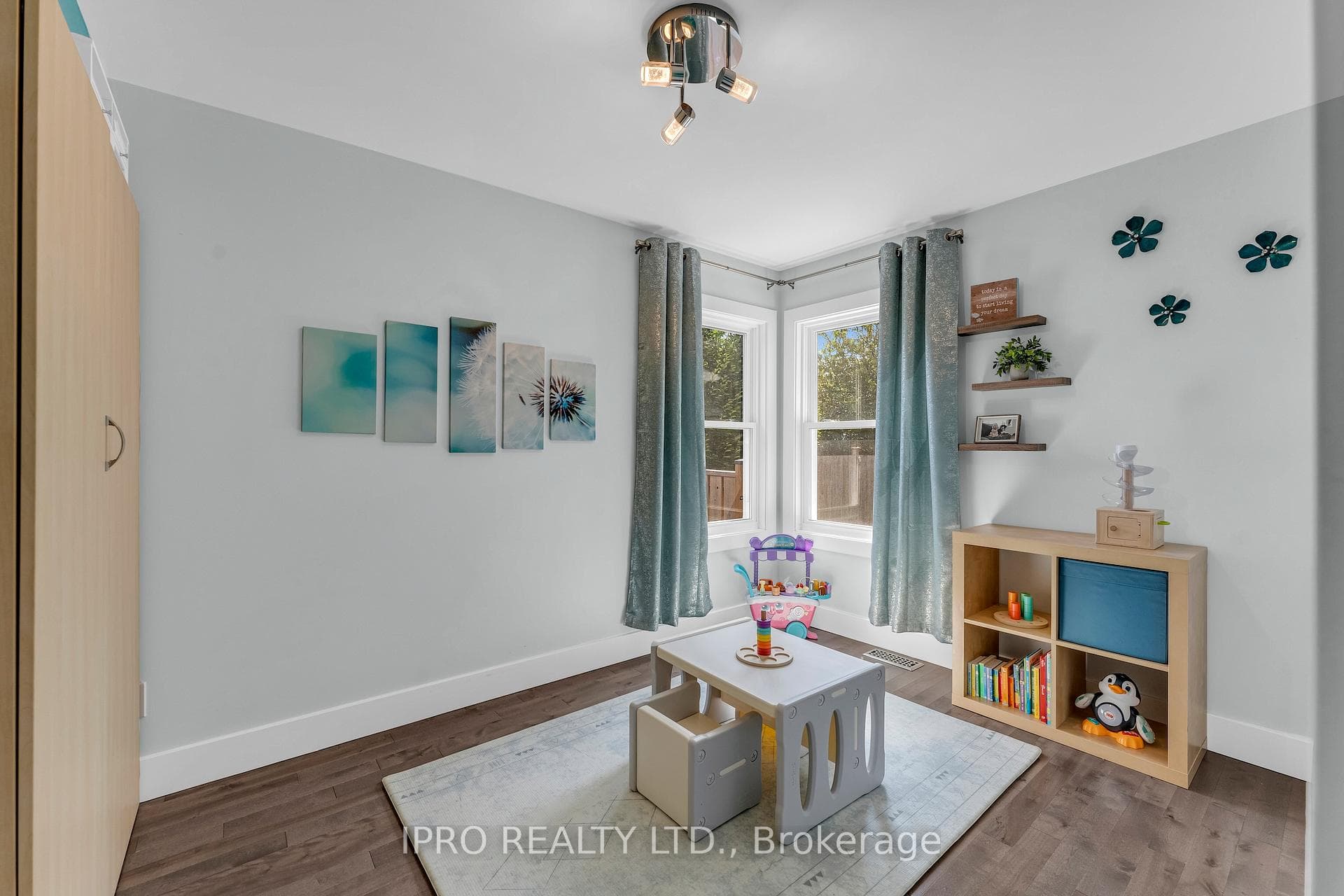 3 Spencer Avenue photo 14