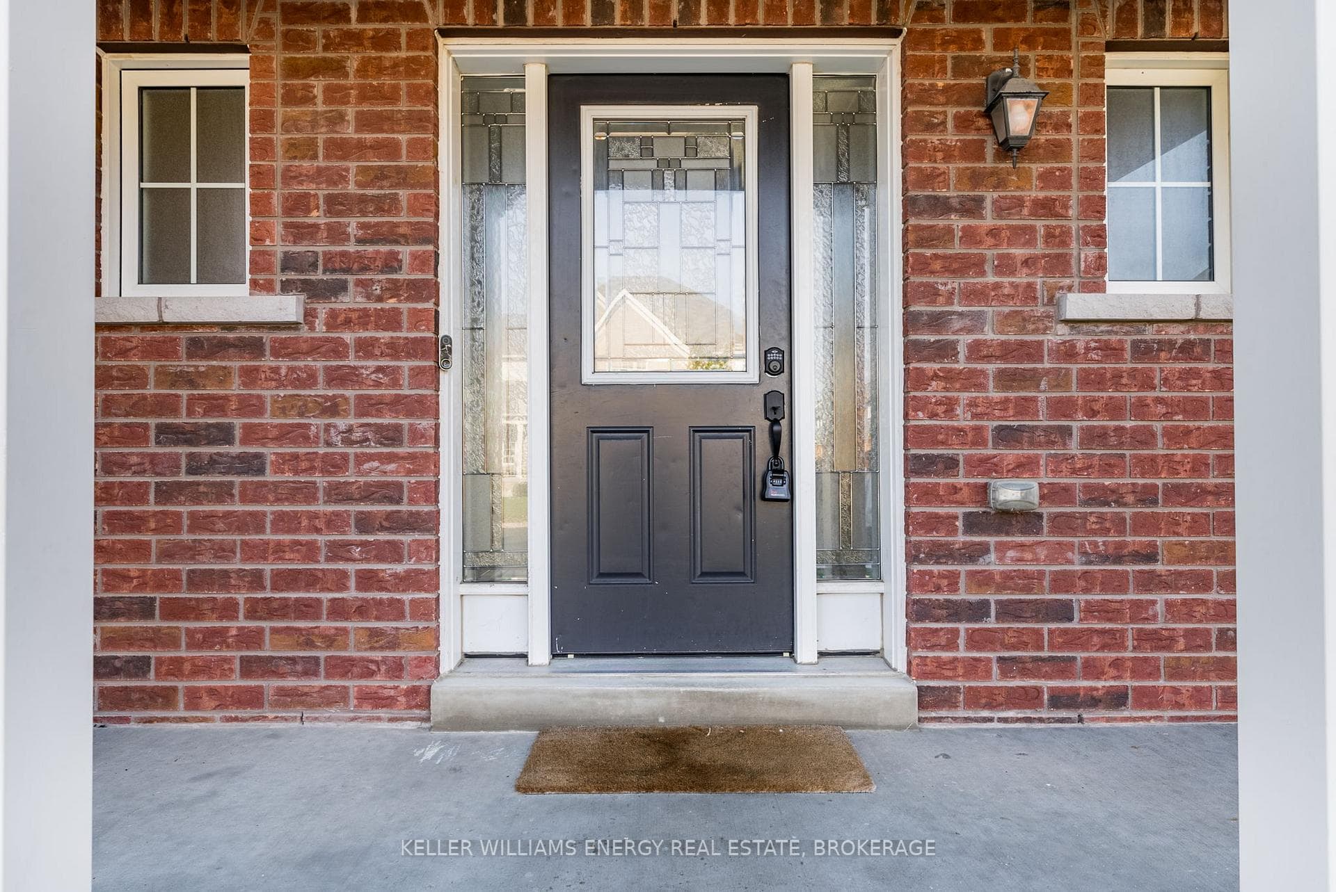 31 John Matthew Crescent photo 2