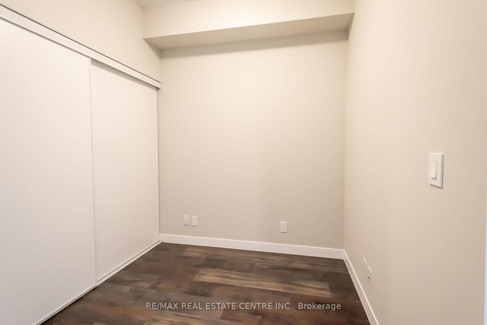 15 Queen Street Unit 1503 photo 7