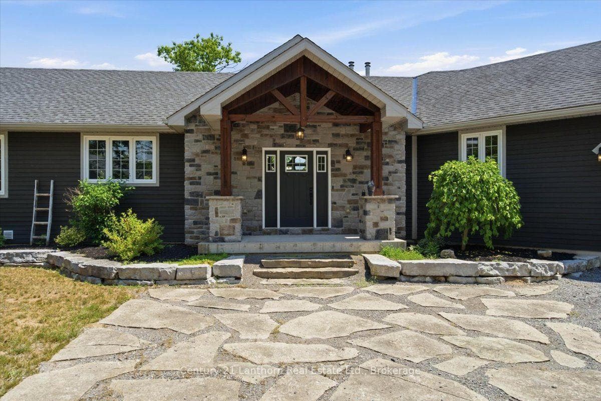 673 Lahey Road photo 7