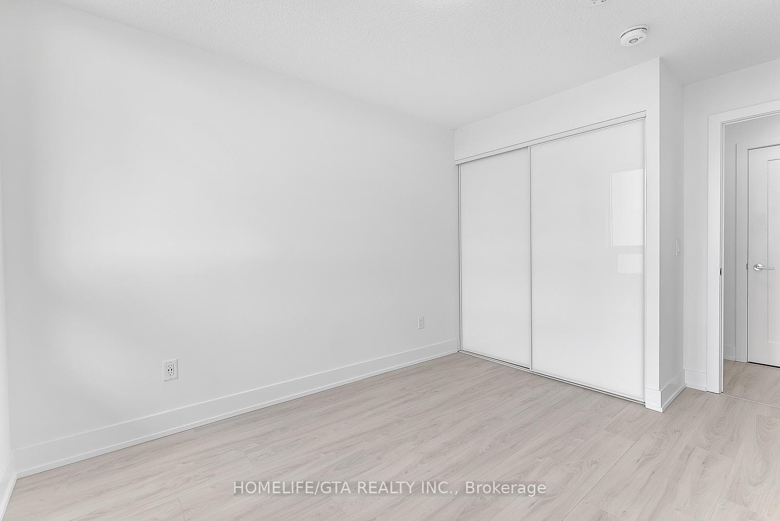 10 Eva Road Unit 2407 photo 16
