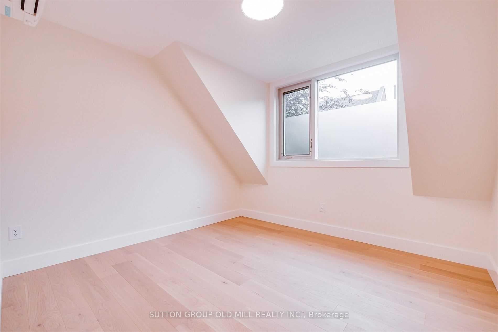 14 Pearson Avenue photo 47