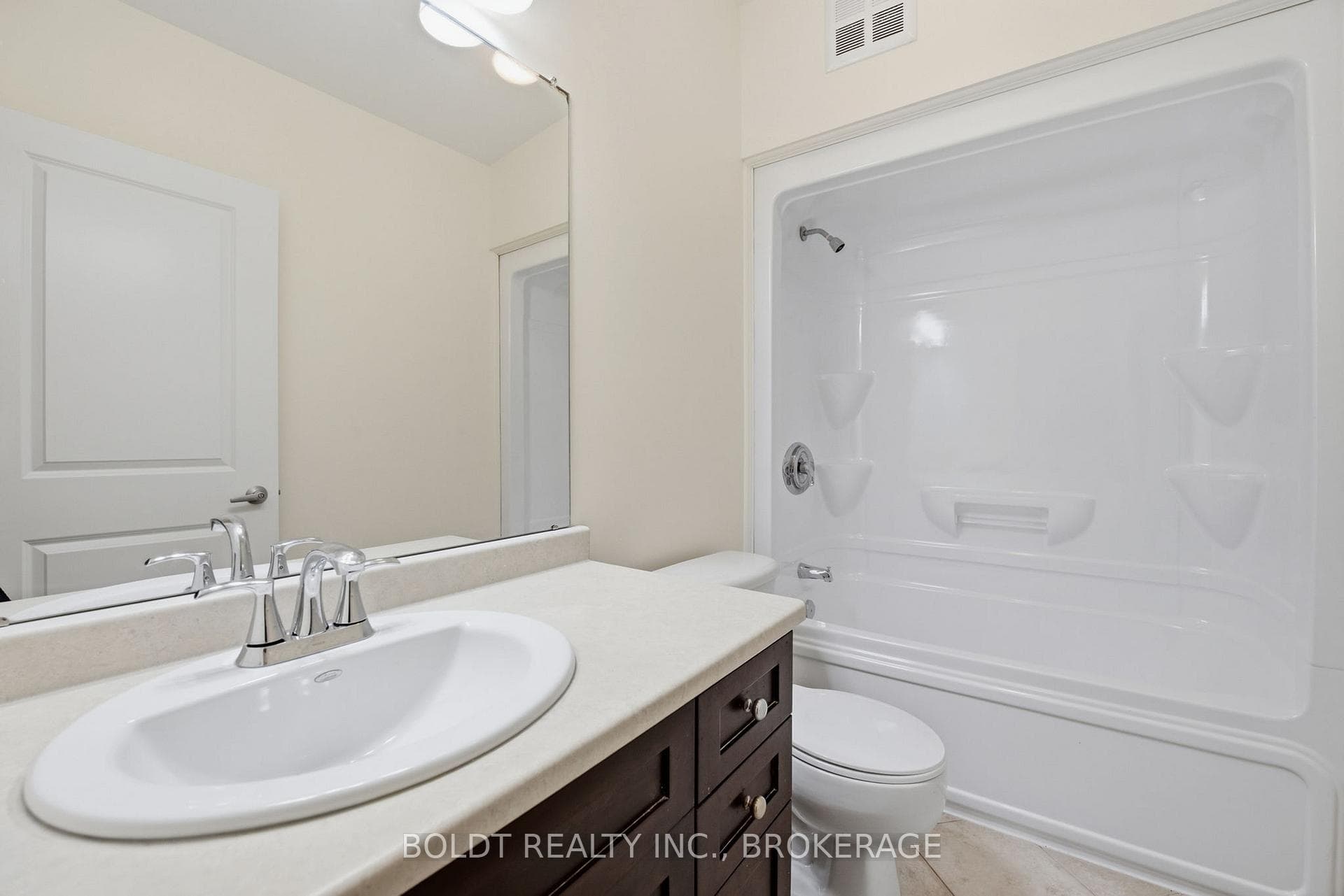 49 ONTARIO Street Unit 8 photo 20