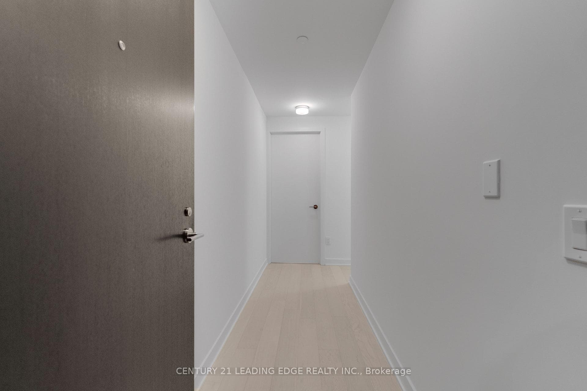 11 Yorkville Avenue Unit 3810 photo 14
