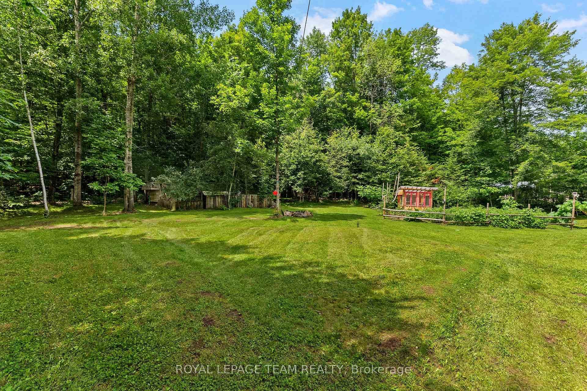 405 Calvin Road photo 30