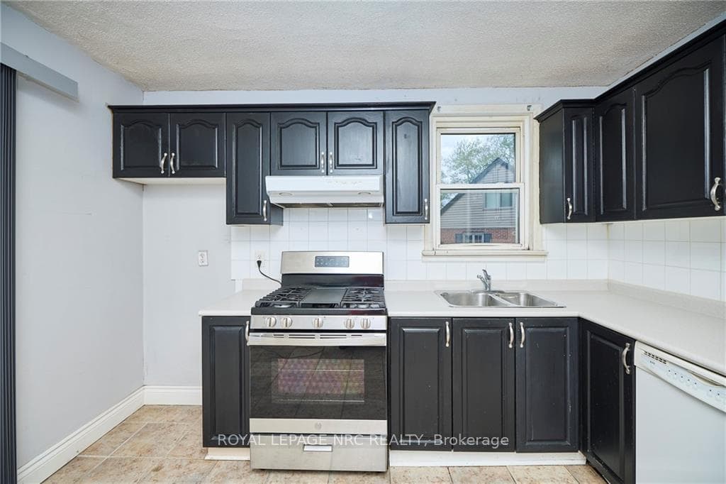 31 Marion Place photo 11