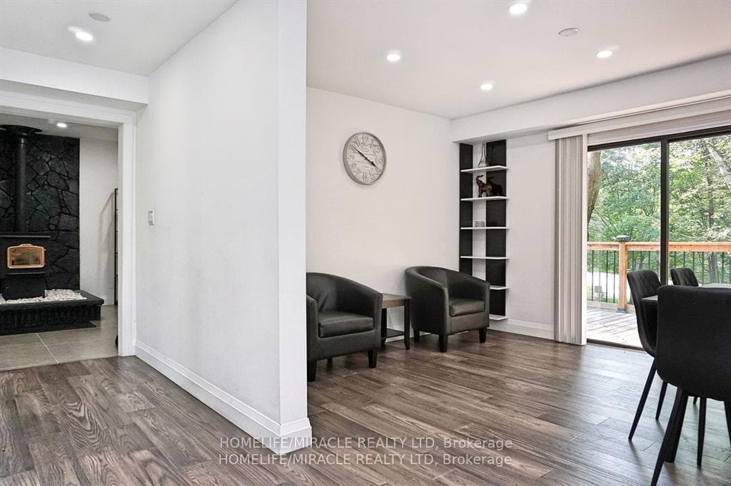 357 Britannia Road photo 3