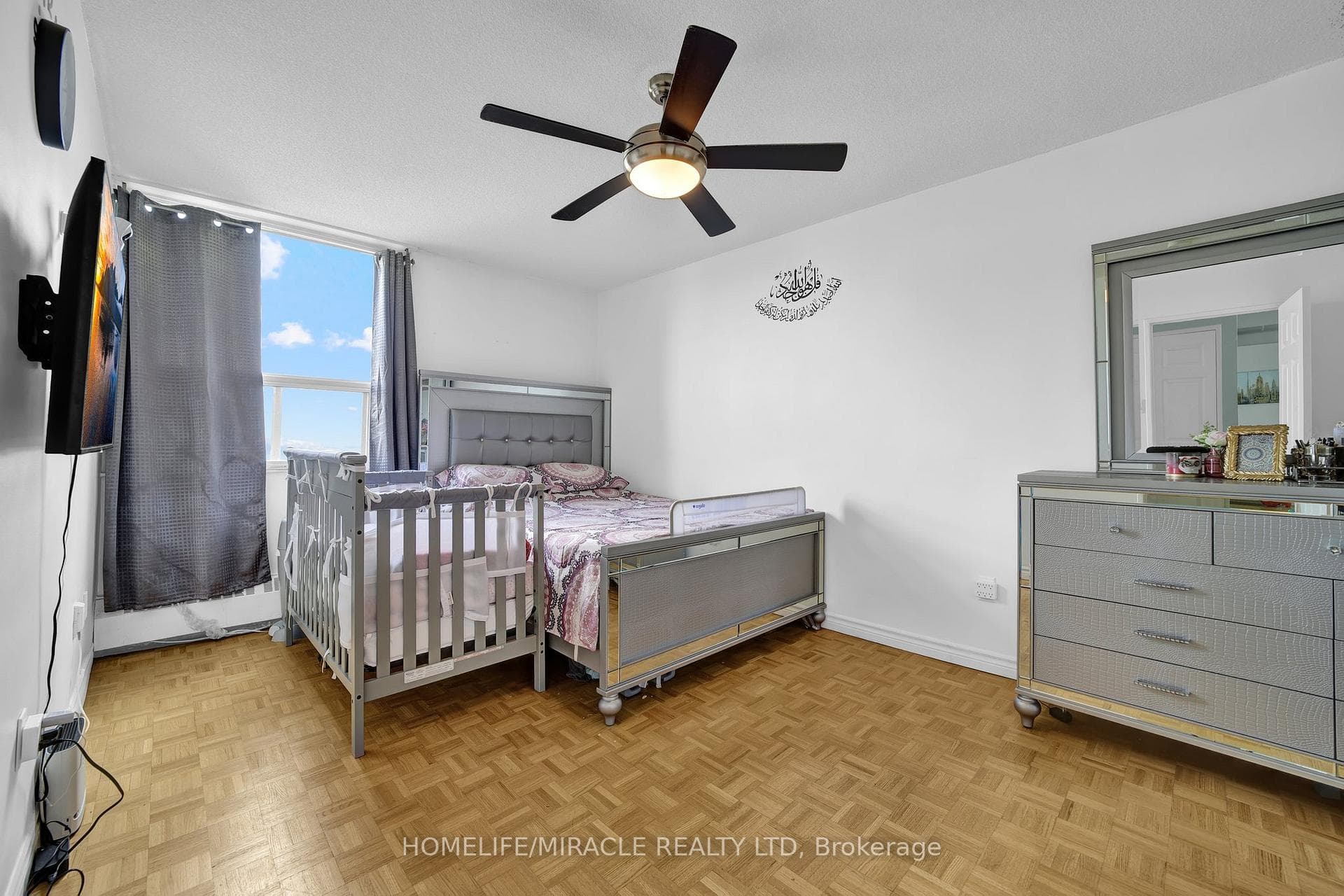 551 The West Mall Avenue Unit 1102 photo 17