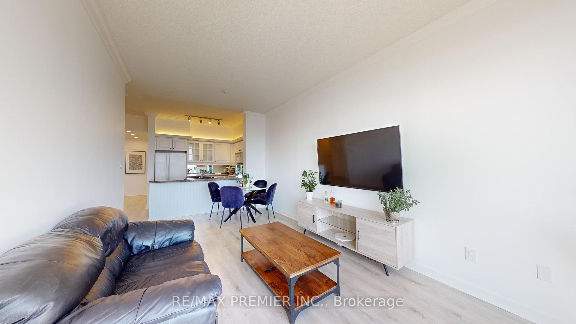 18 Wanless Avenue Unit PH08 photo 16