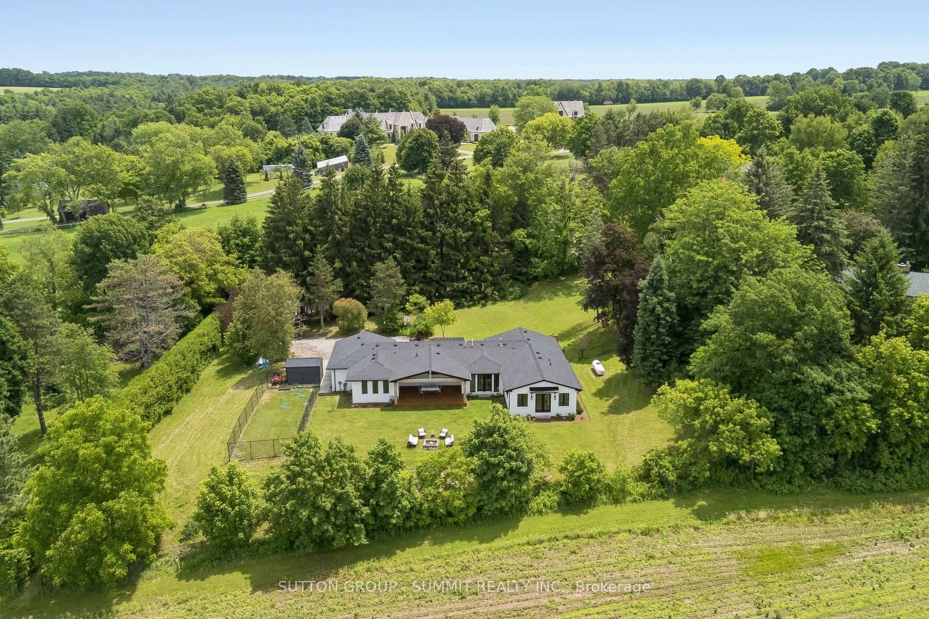 1315 Britannia Road photo 44