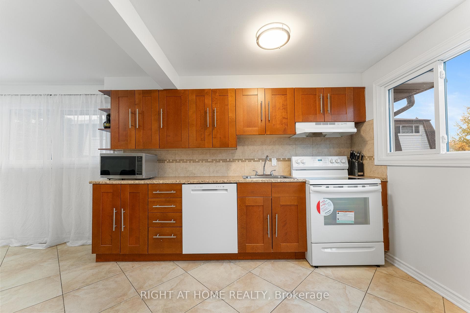 2296 Orient Park Drive Unit 32 photo 15