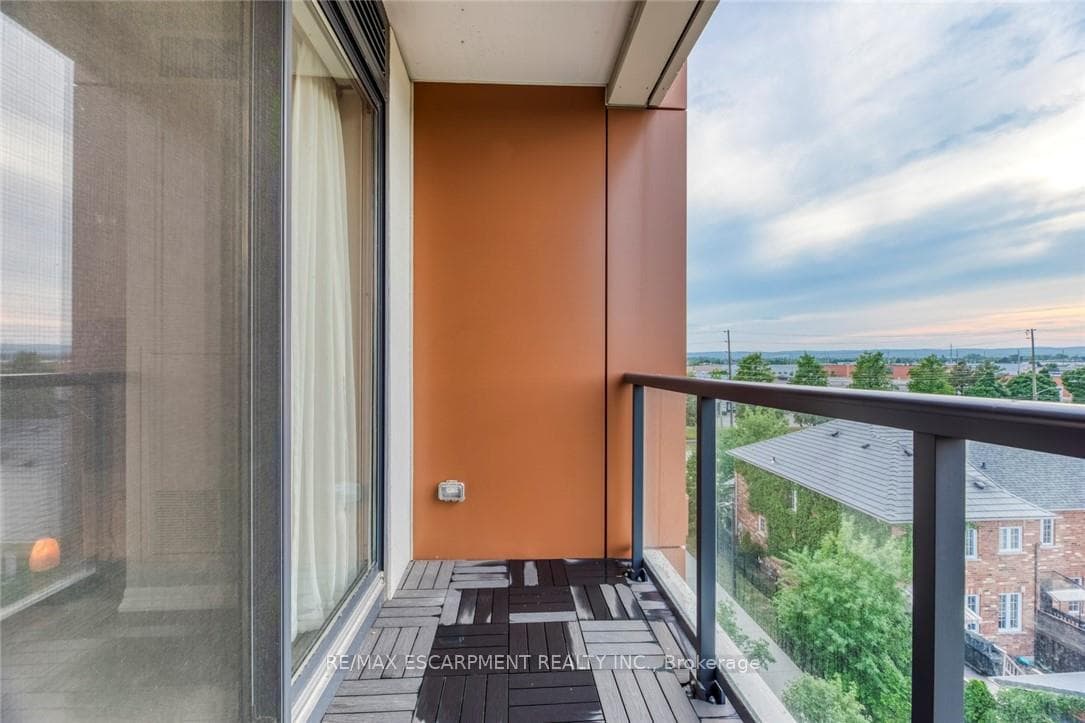 5001 Corporate Drive Unit 501 photo 22