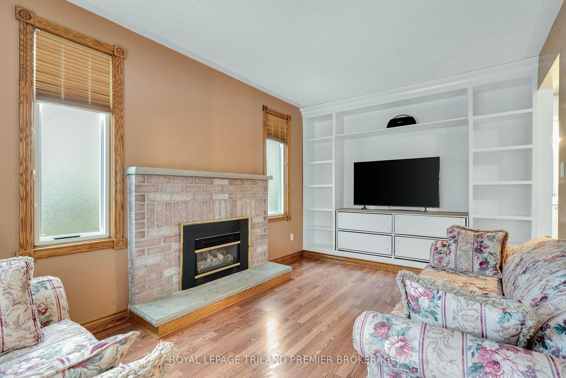 26 Sloane Crescent photo 9