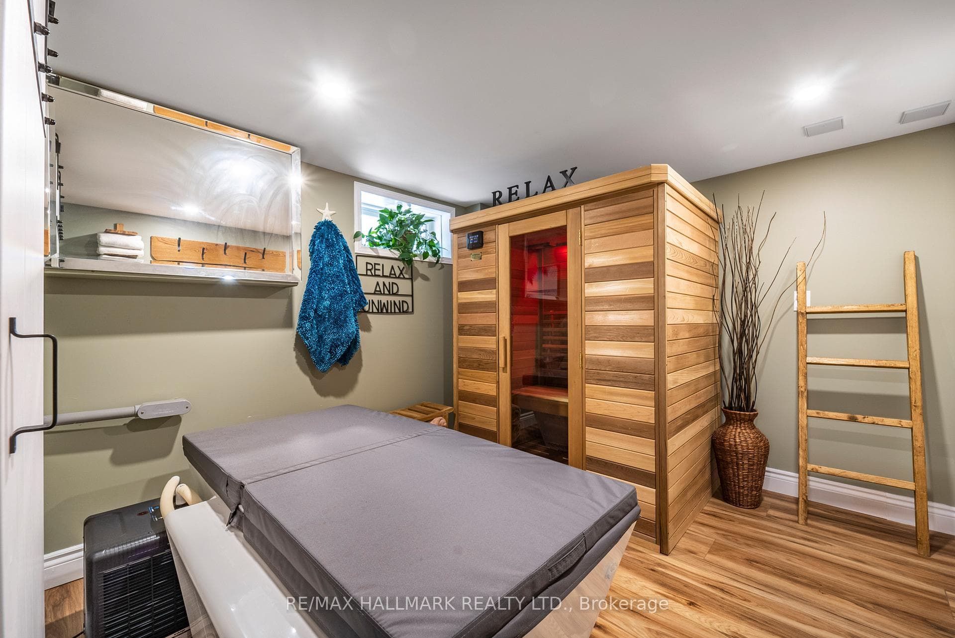 Office or 5th Bedroom (currently spa room)