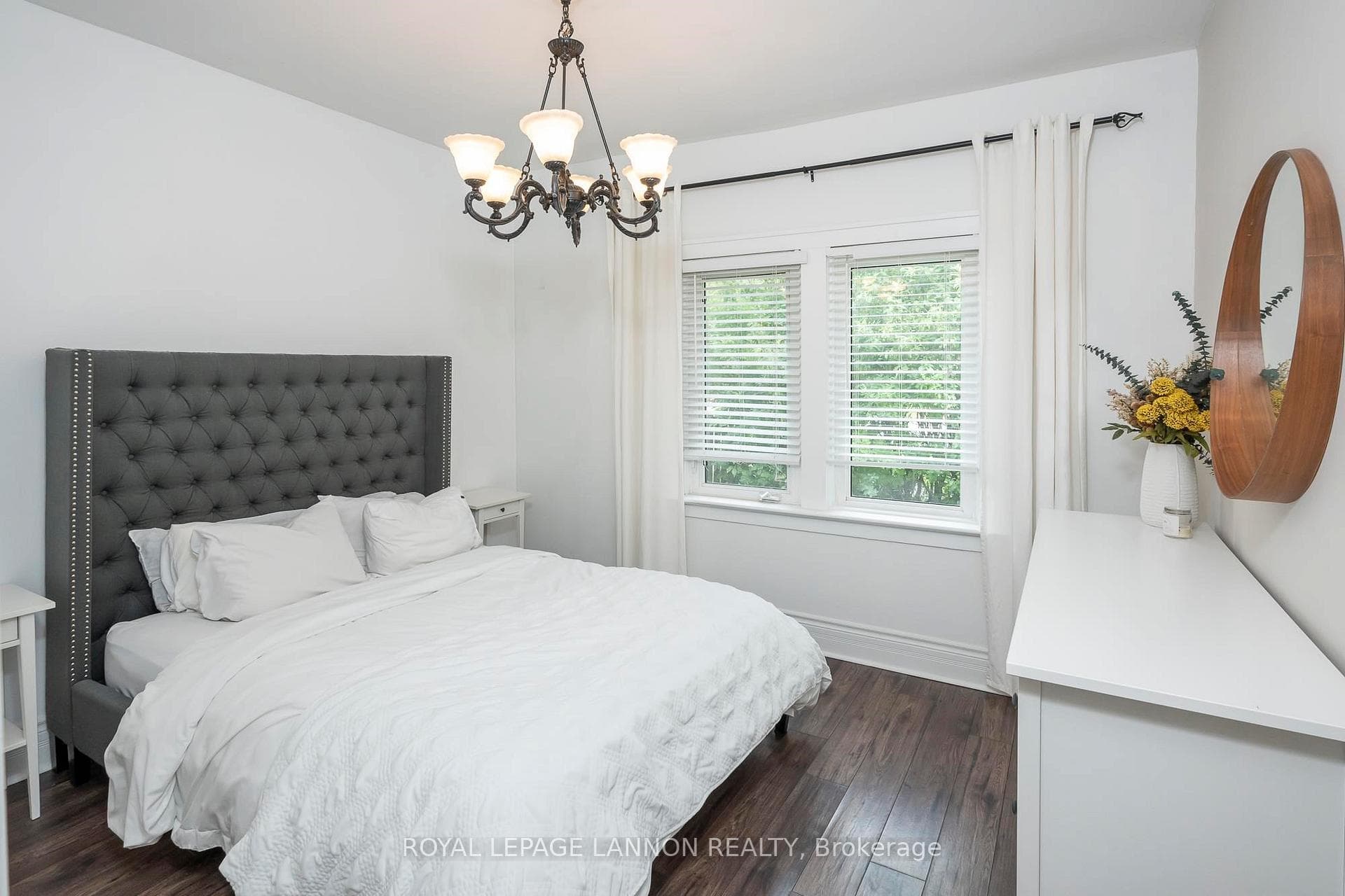 275 Harrington Avenue photo 15