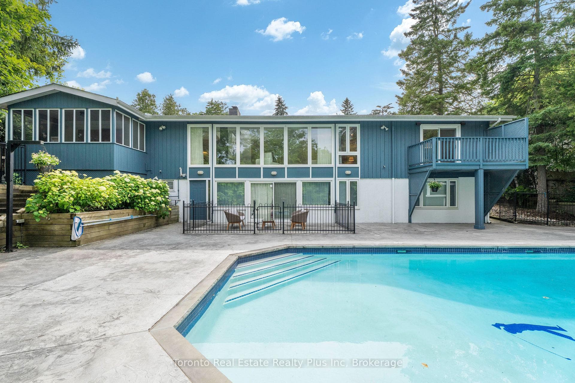 39 Dove Lane photo 42