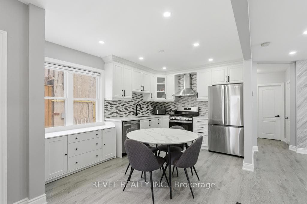 44 Jefferson Avenue photo 46