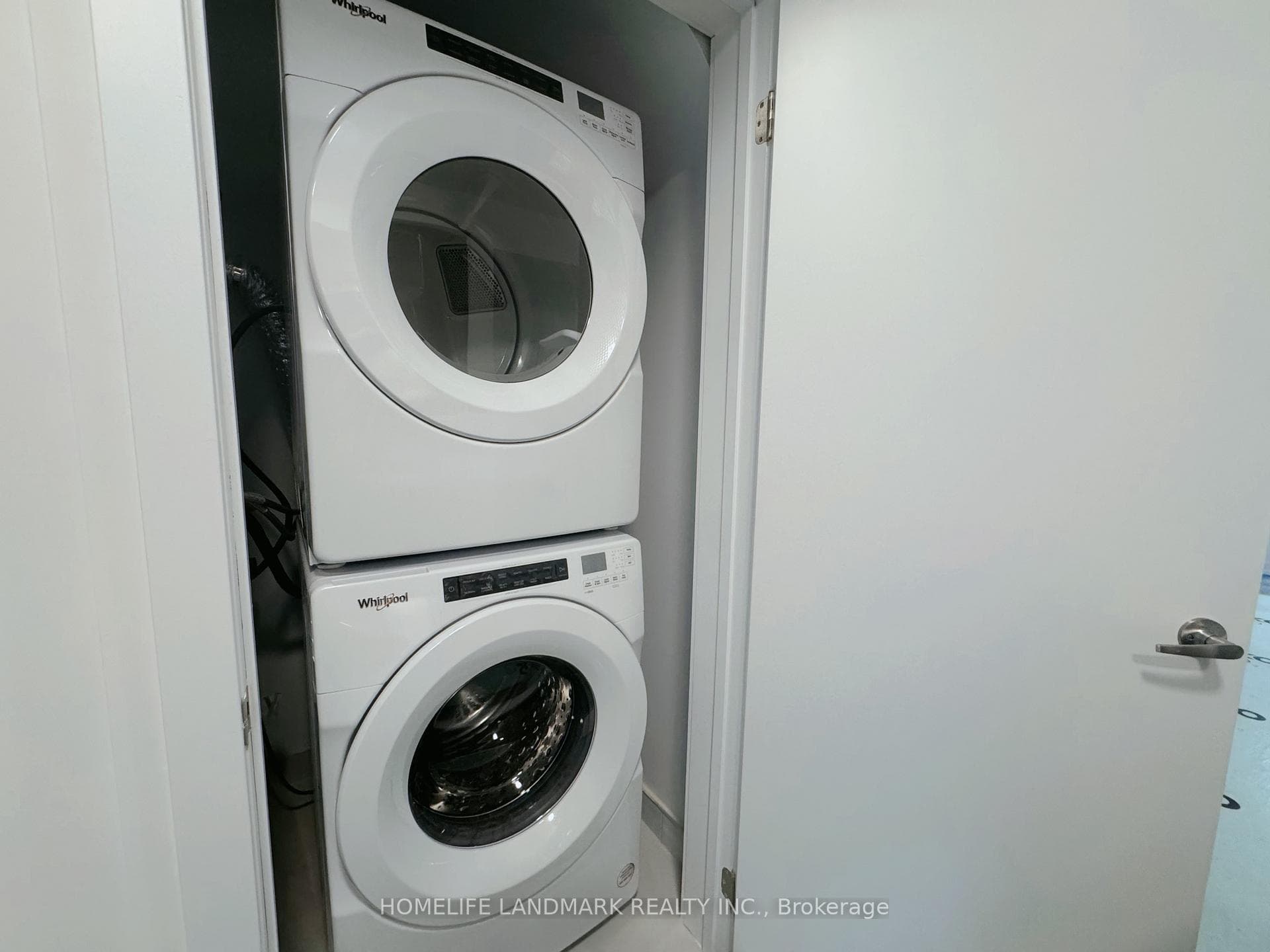 5 Bancroft Lane Unit 307 photo 19