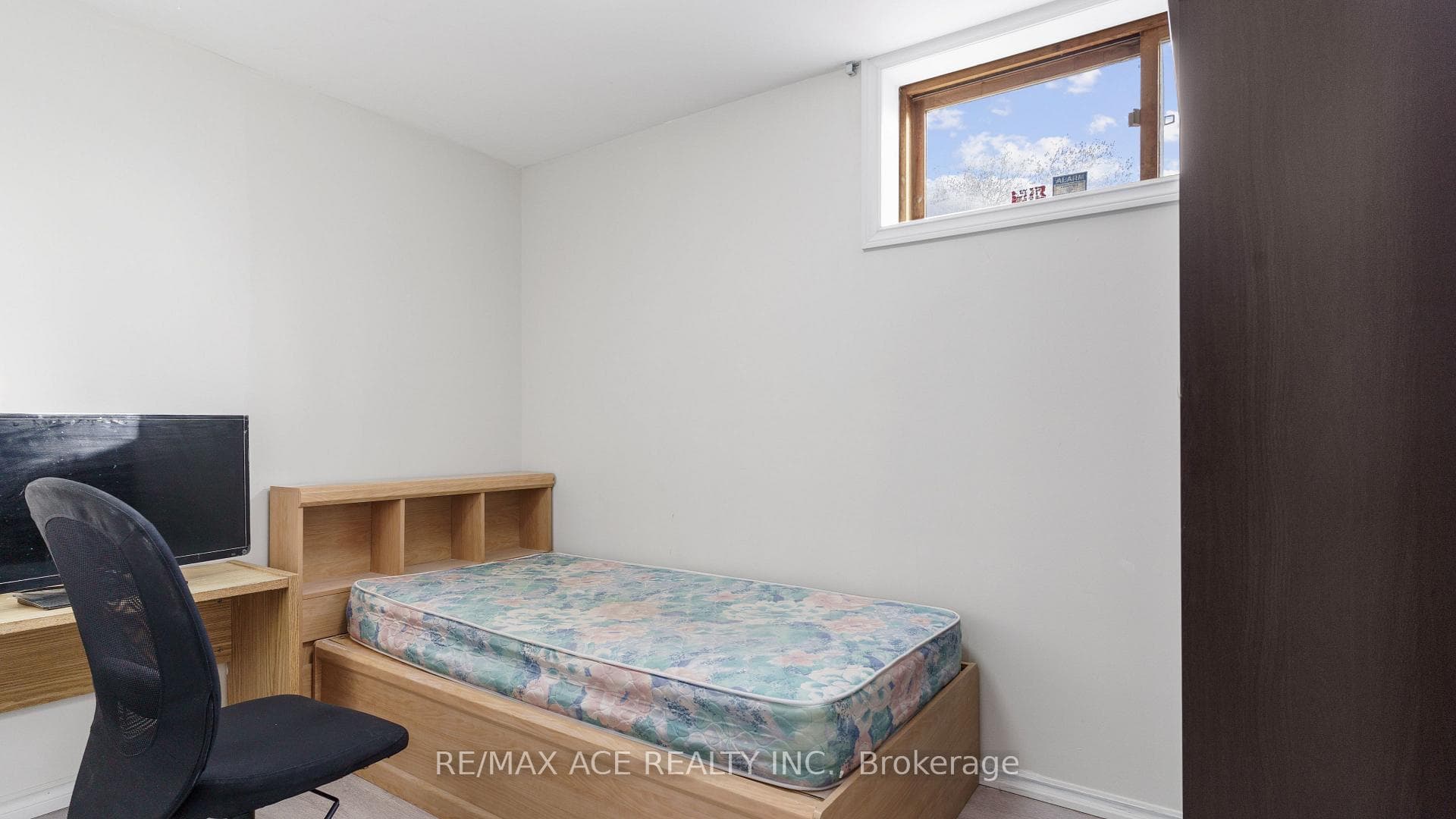 73 Brimley Road photo 34