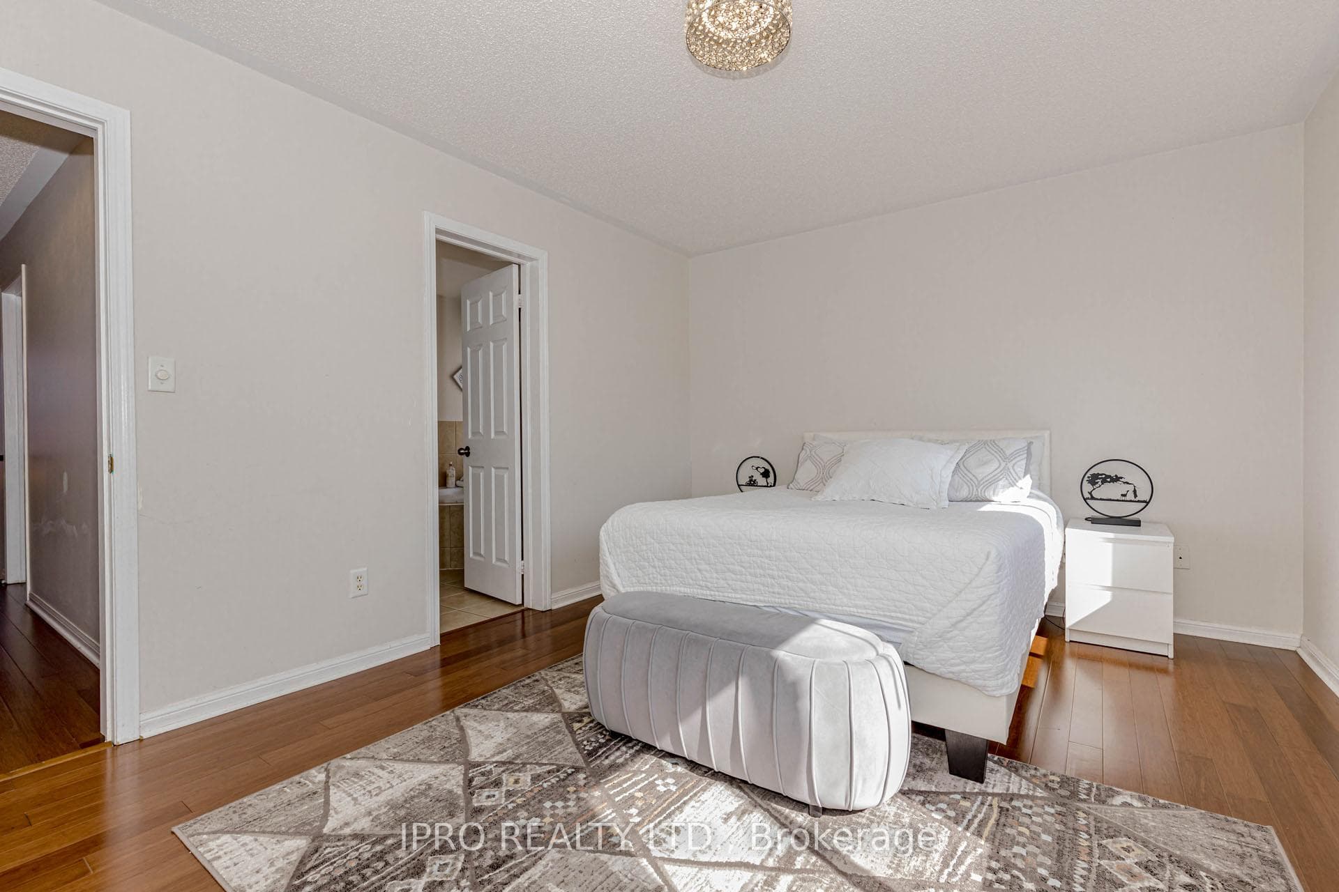 900 Mcneil Drive photo 24