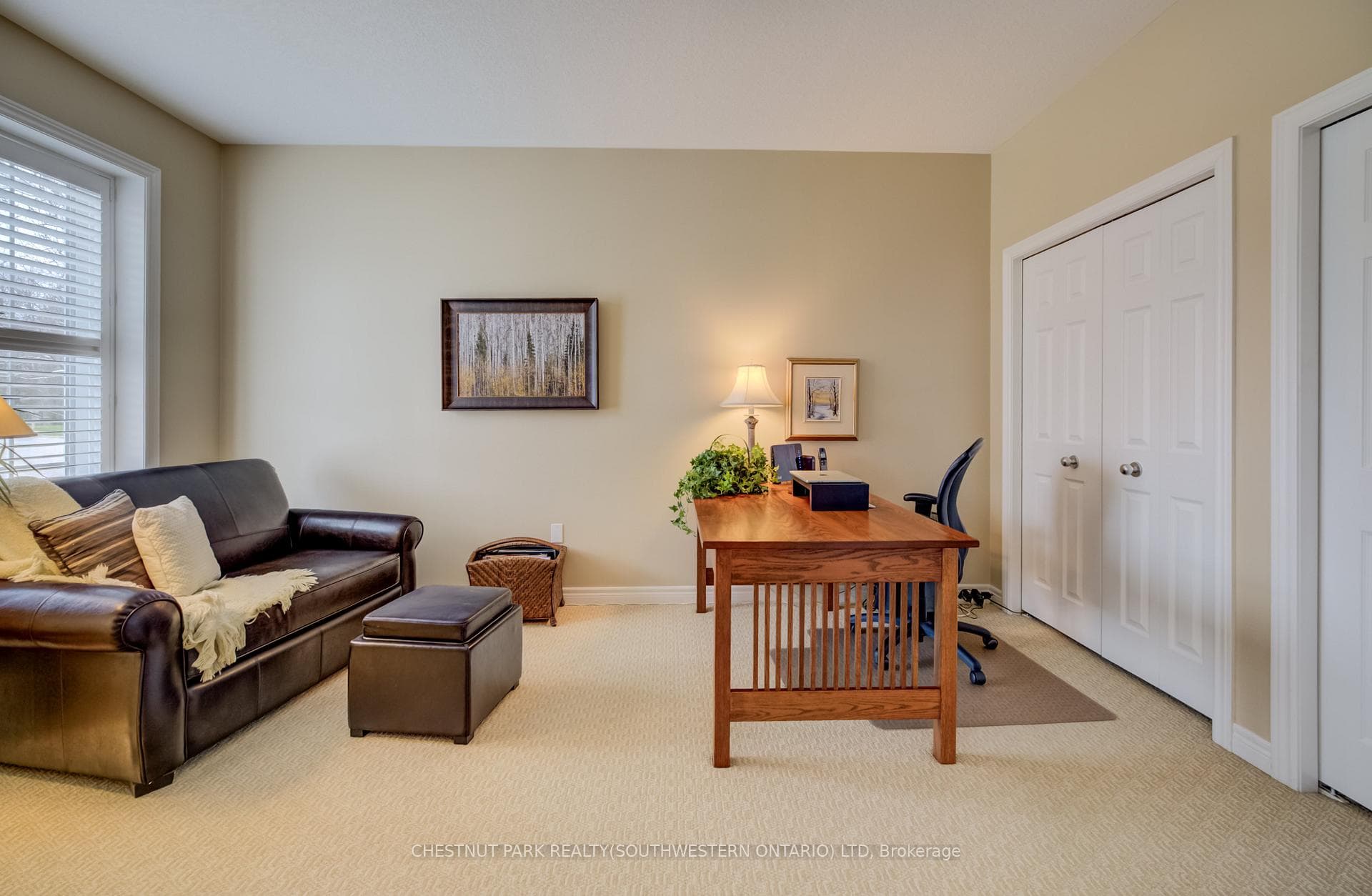 560 Springwater Drive photo 5