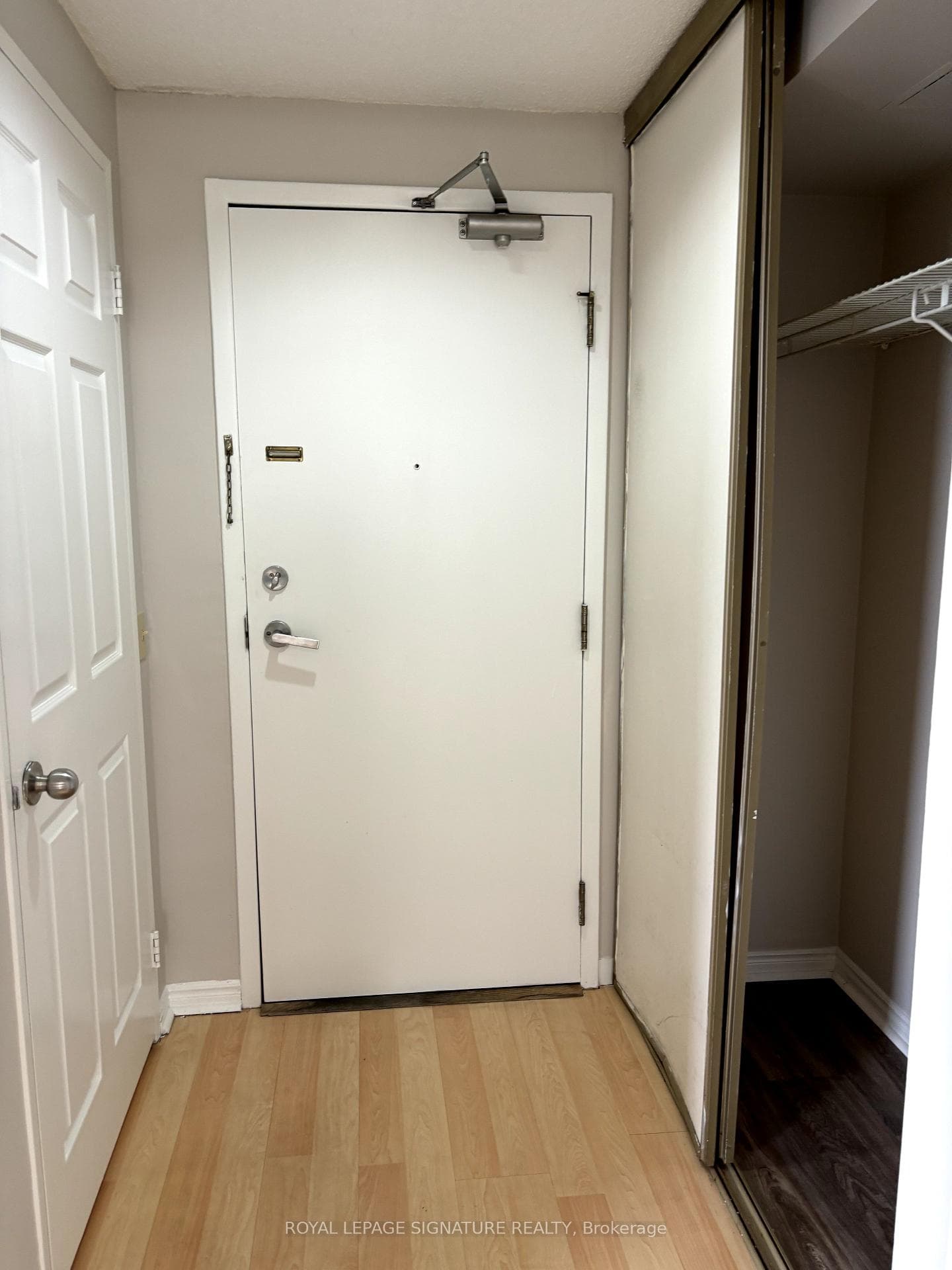 7 Bishop Avenue Unit 1111 photo 9
