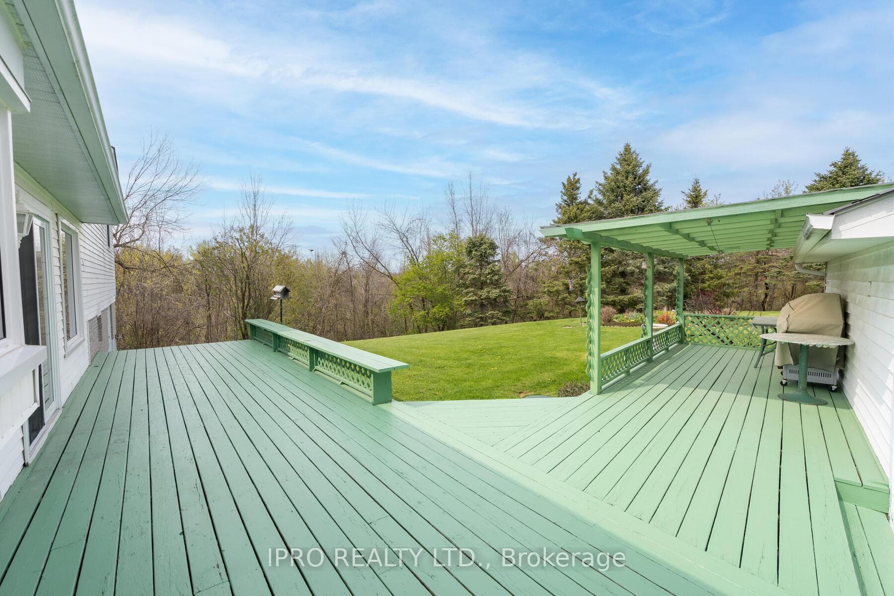14325 Creditview Road photo 15