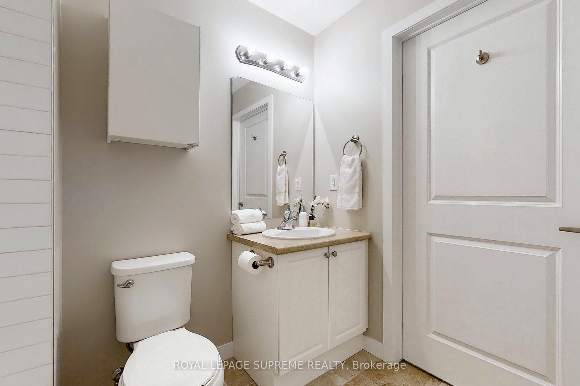 85 Robinson Street Unit 802 photo 19
