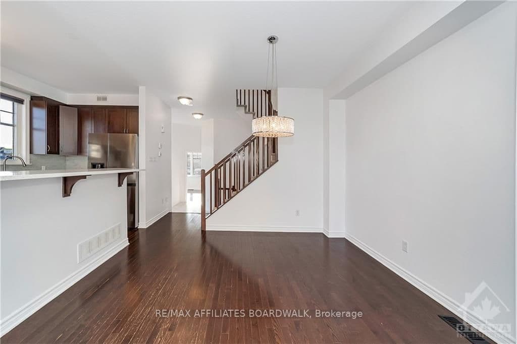 349 GRAMMOND Circle photo 8