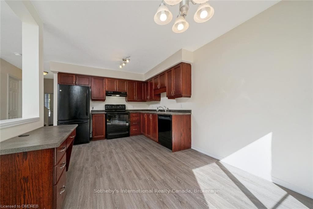 571 WILD IRIS Avenue photo 11