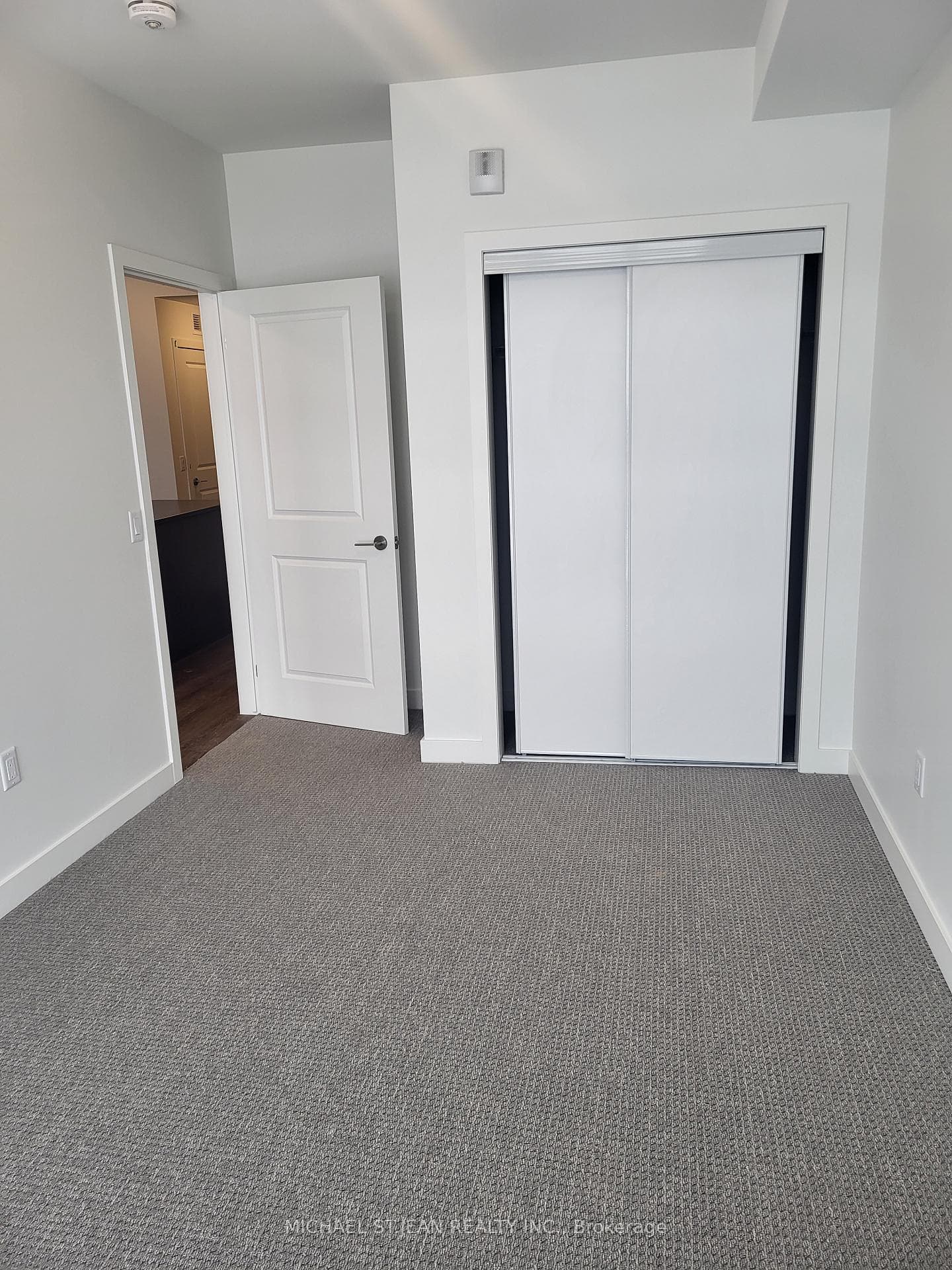 461 Green Road Unit 803 photo 10