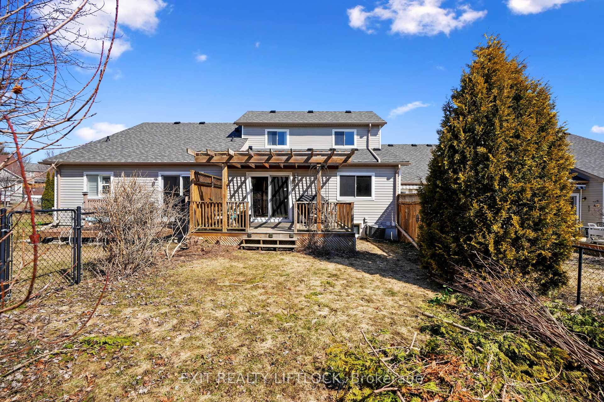 561 Garbutt Terrace photo 22
