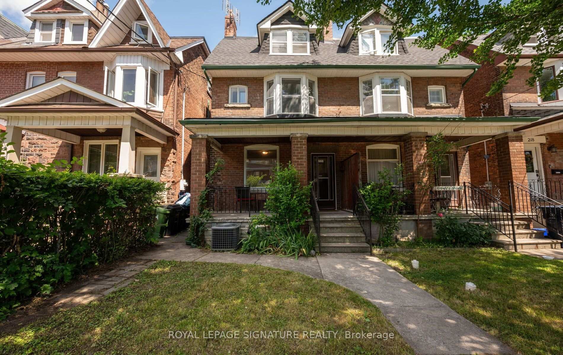 222 Melita Avenue photo 2