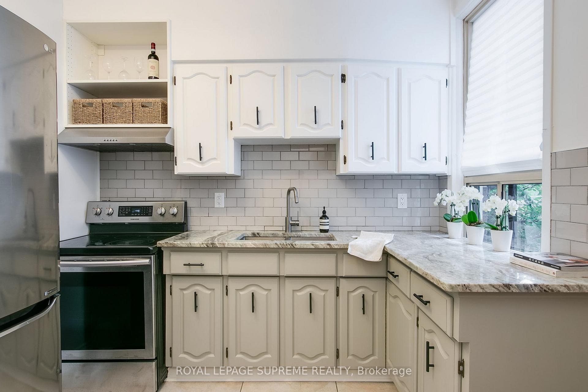 255 Howland Avenue Unit Main photo 12