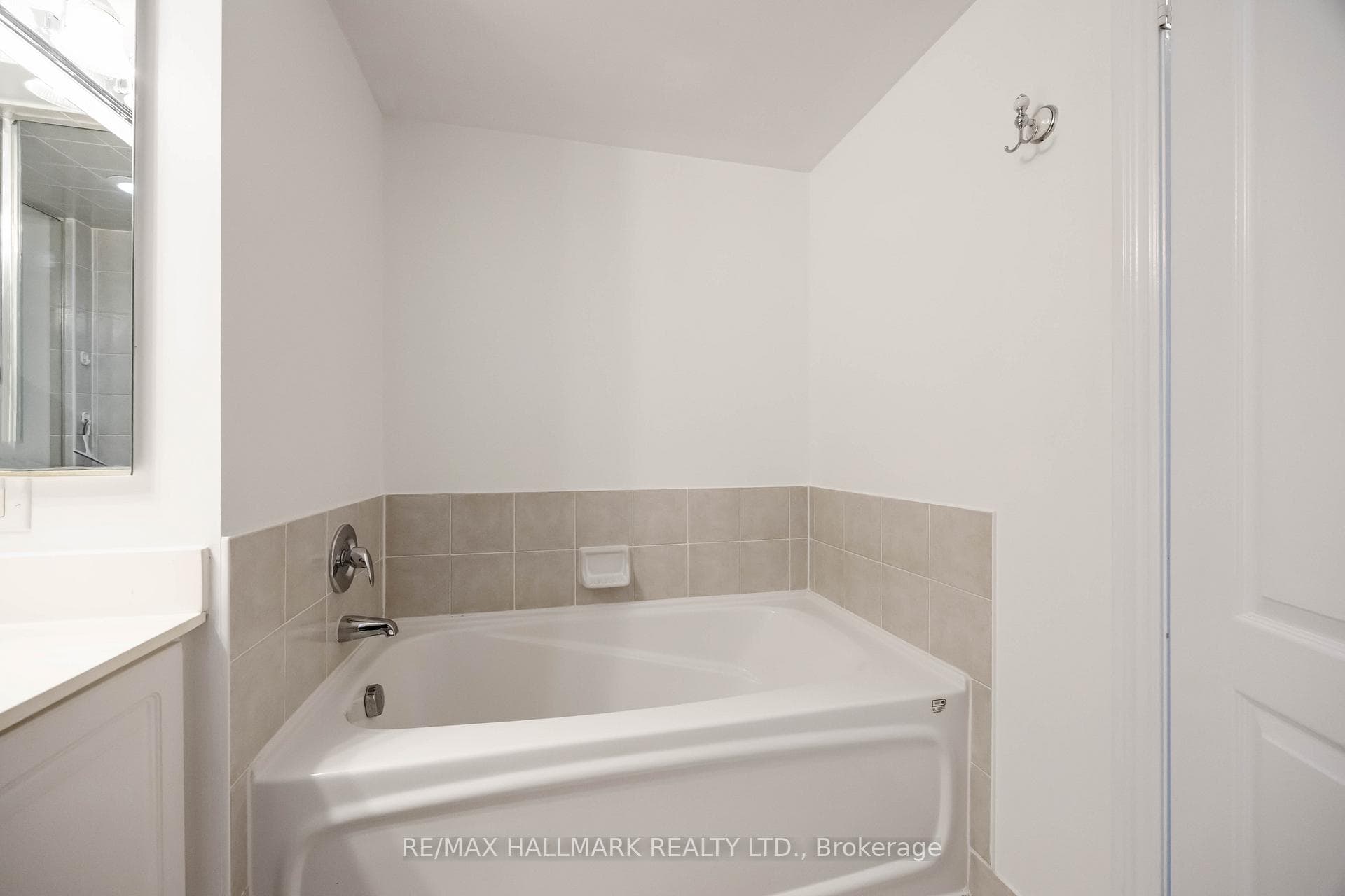 880 Grandview Way Unit 705 photo 29