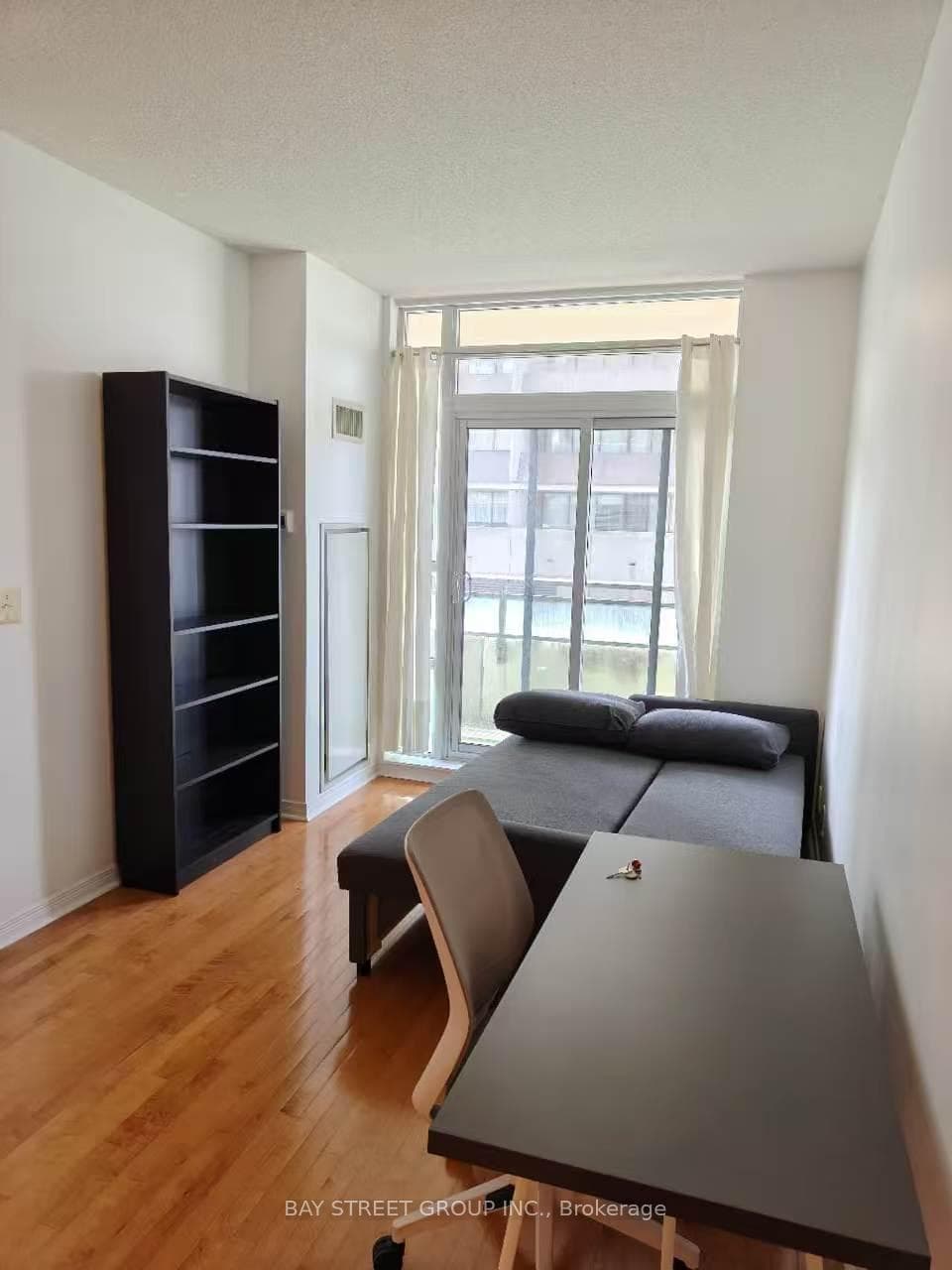 736 Spadina Avenue Unit 801 photo 9