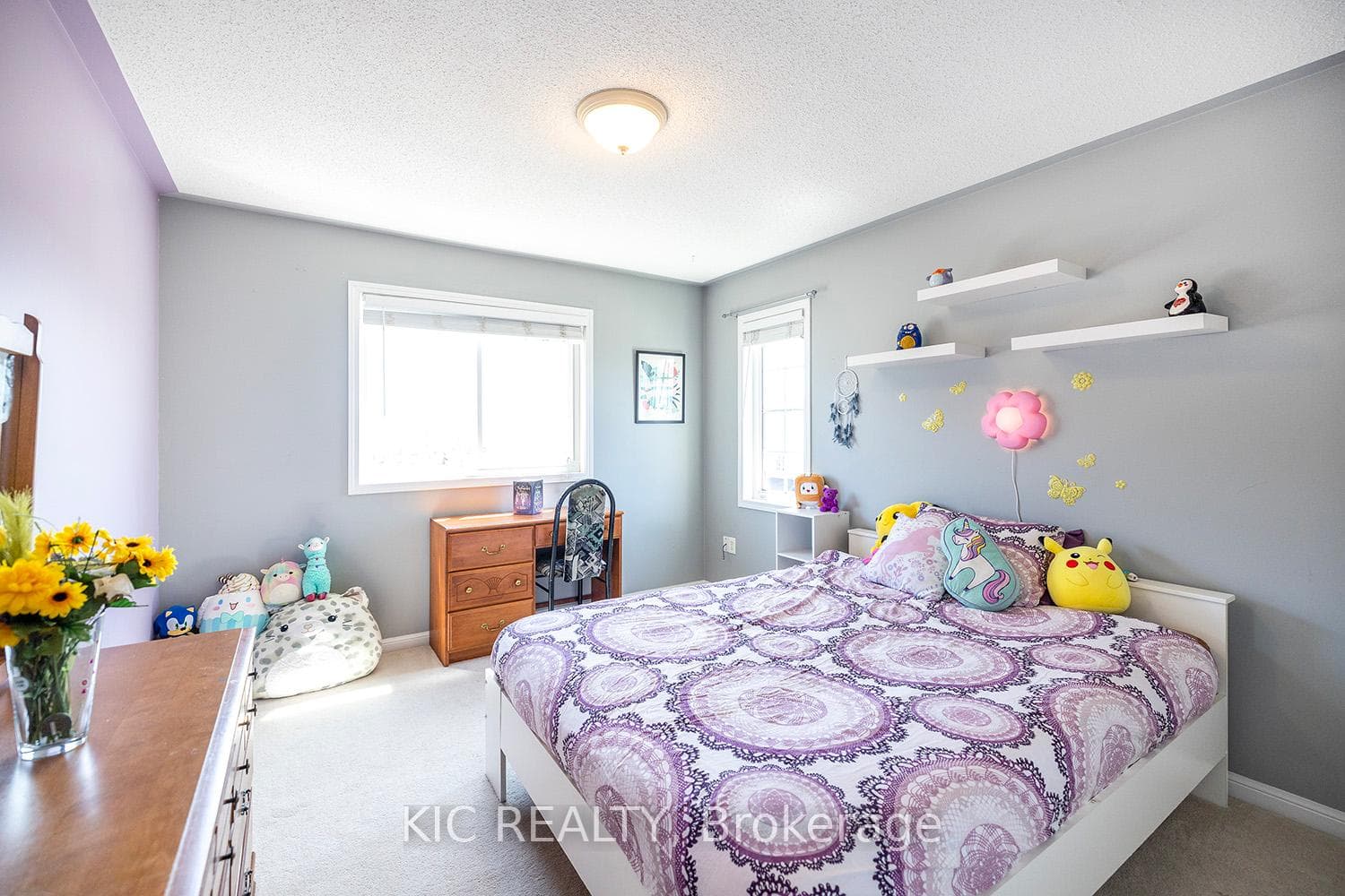 899 Bourne Crescent photo 24