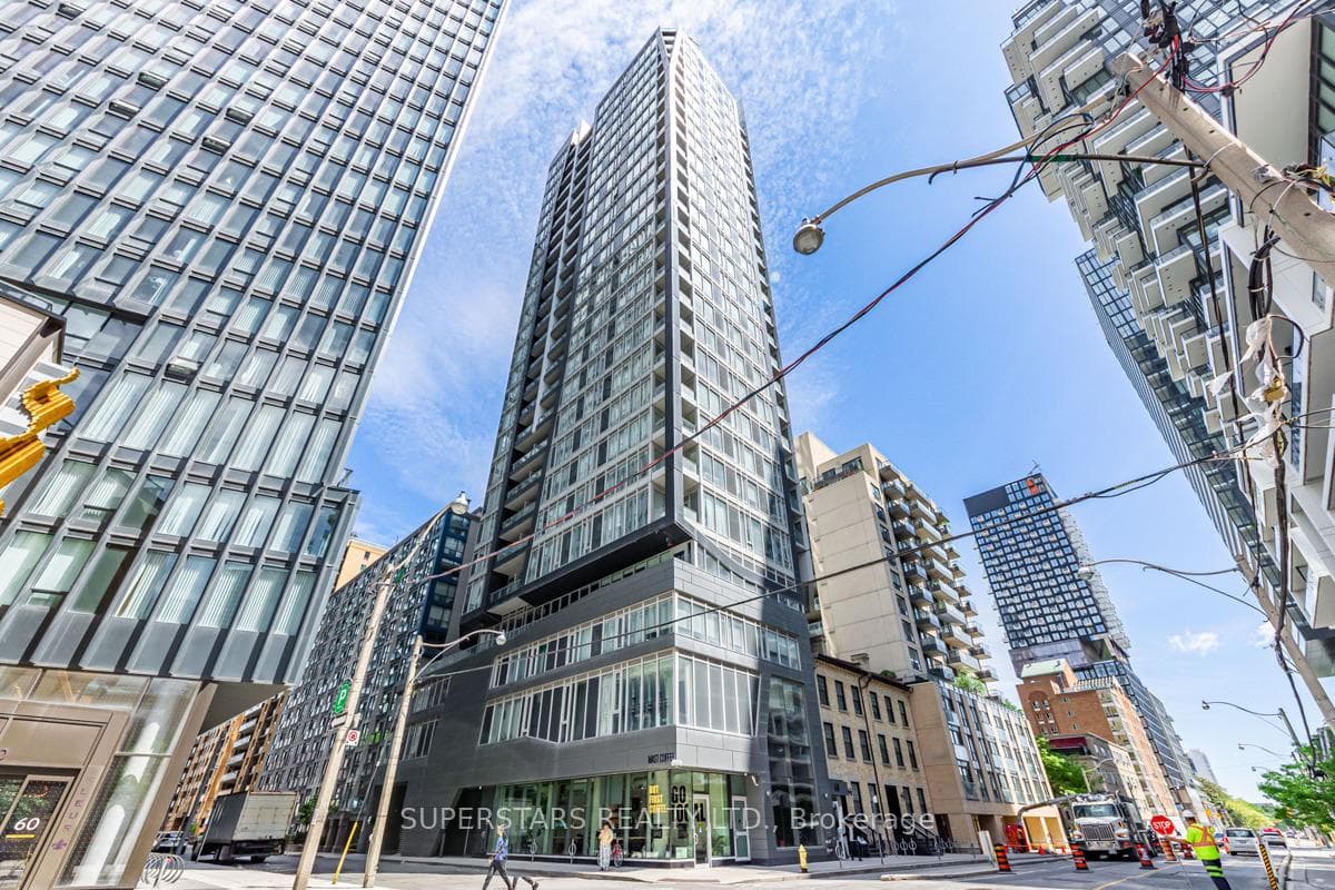 68 Shuter Street Unit 2502 photo 21