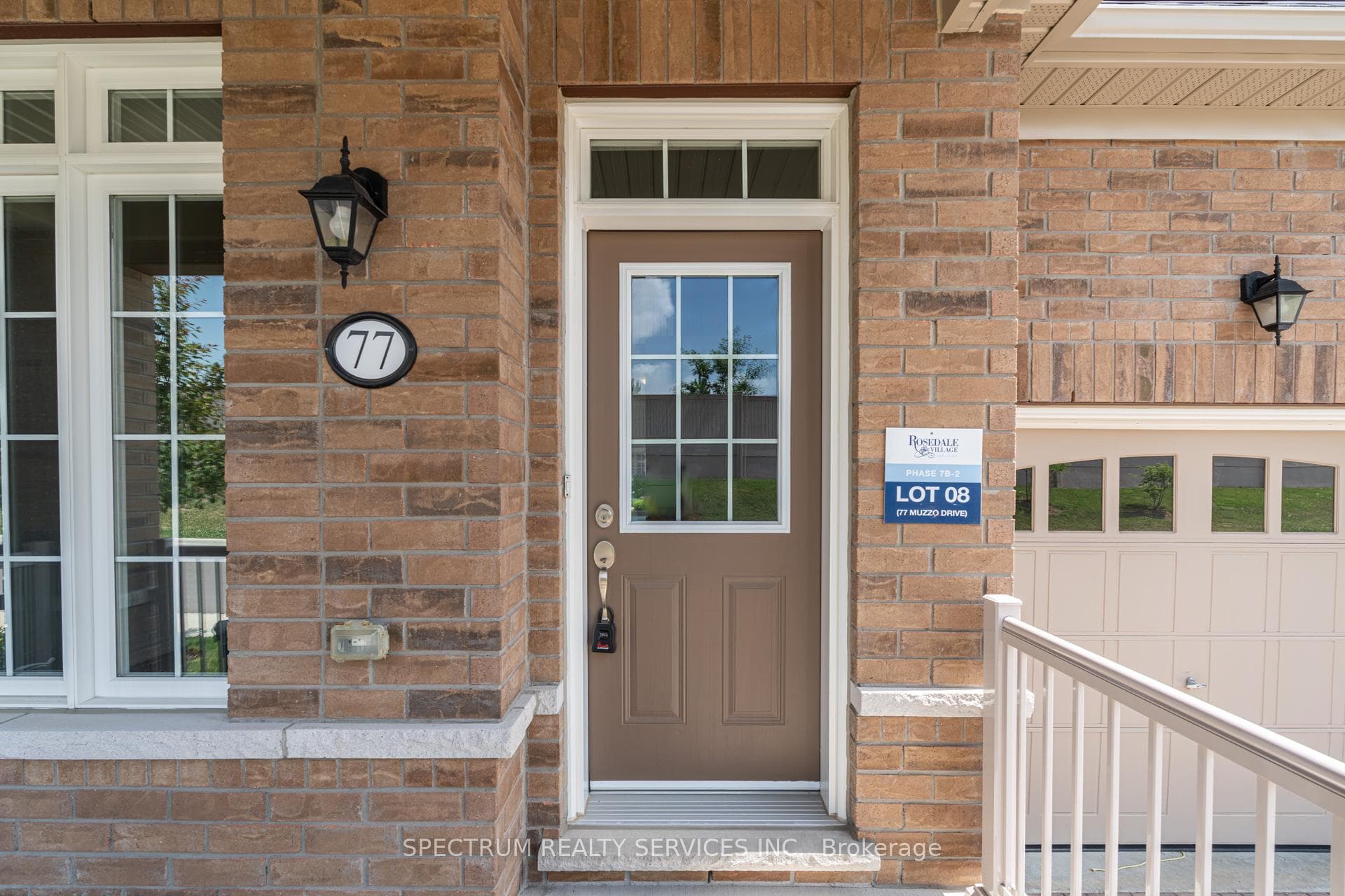 77 Muzzo Drive photo 6
