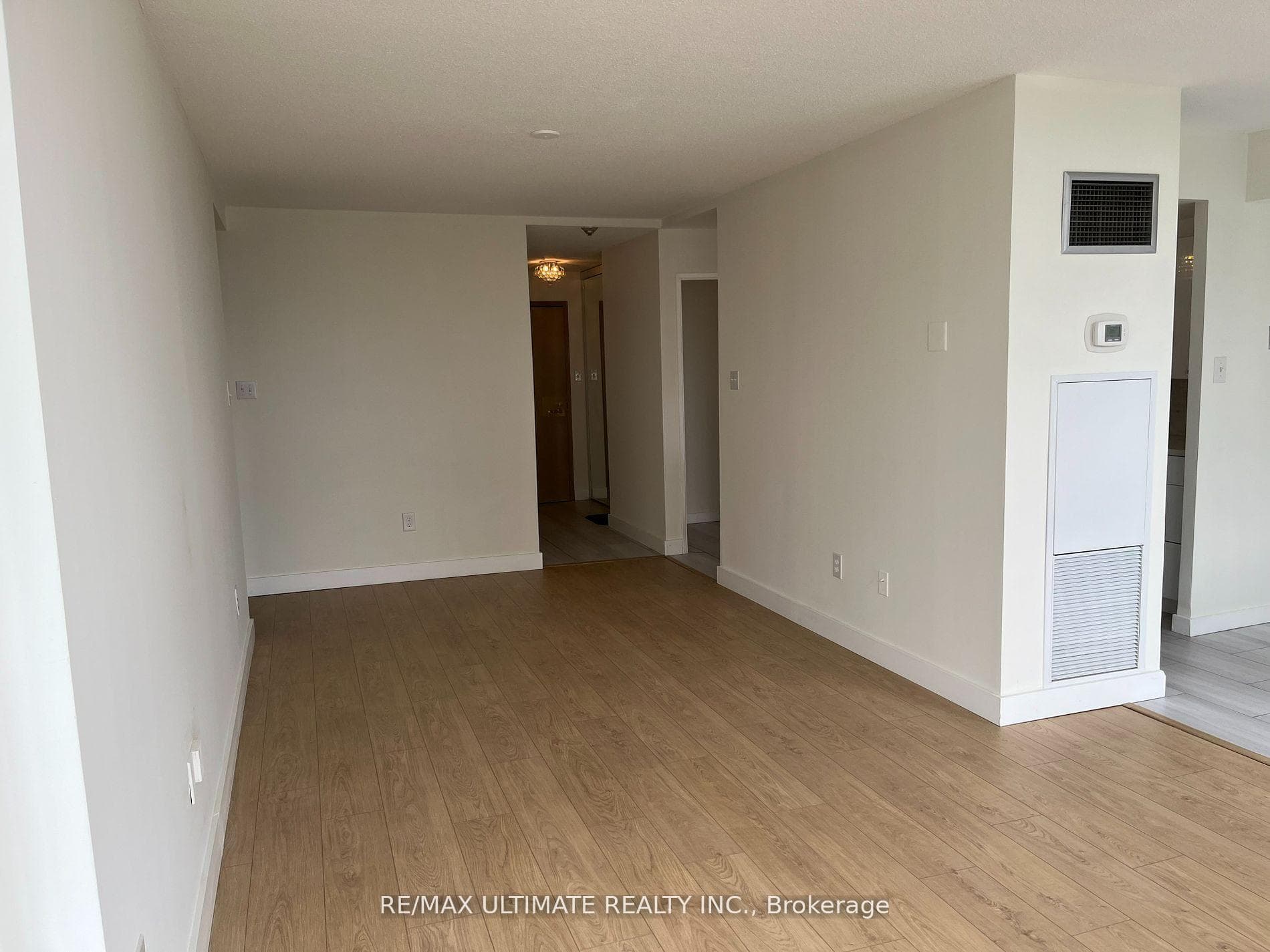 3233 Eglinton Avenue Unit 1410 photo 22