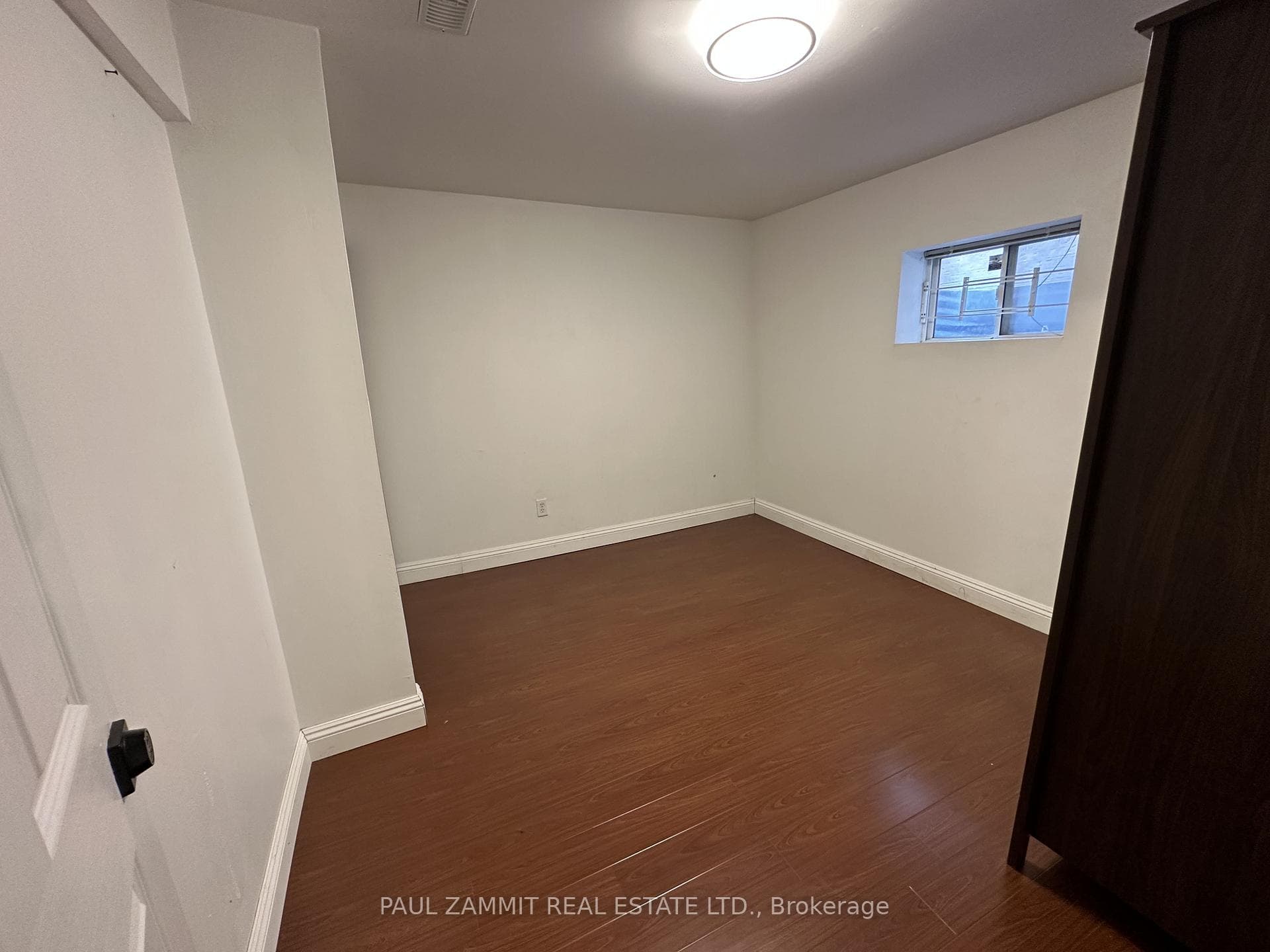 103 Scoville Square photo 28