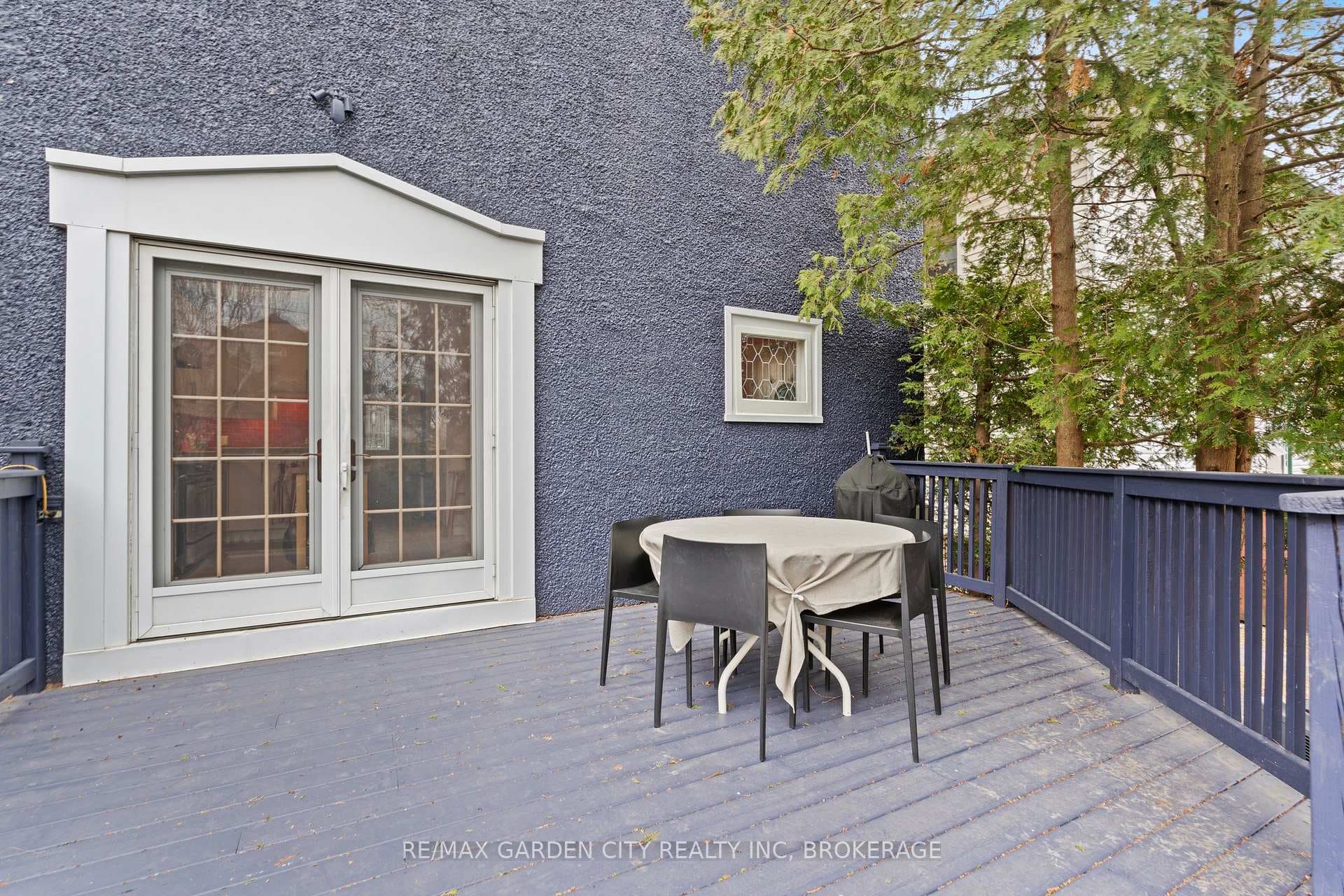 43 Albert Street photo 29