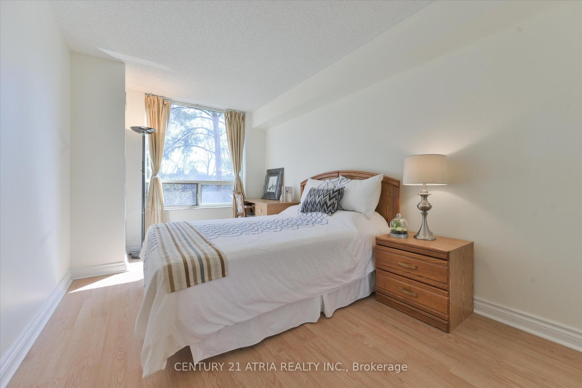 1210 Don Mills Road Unit 308 photo 25