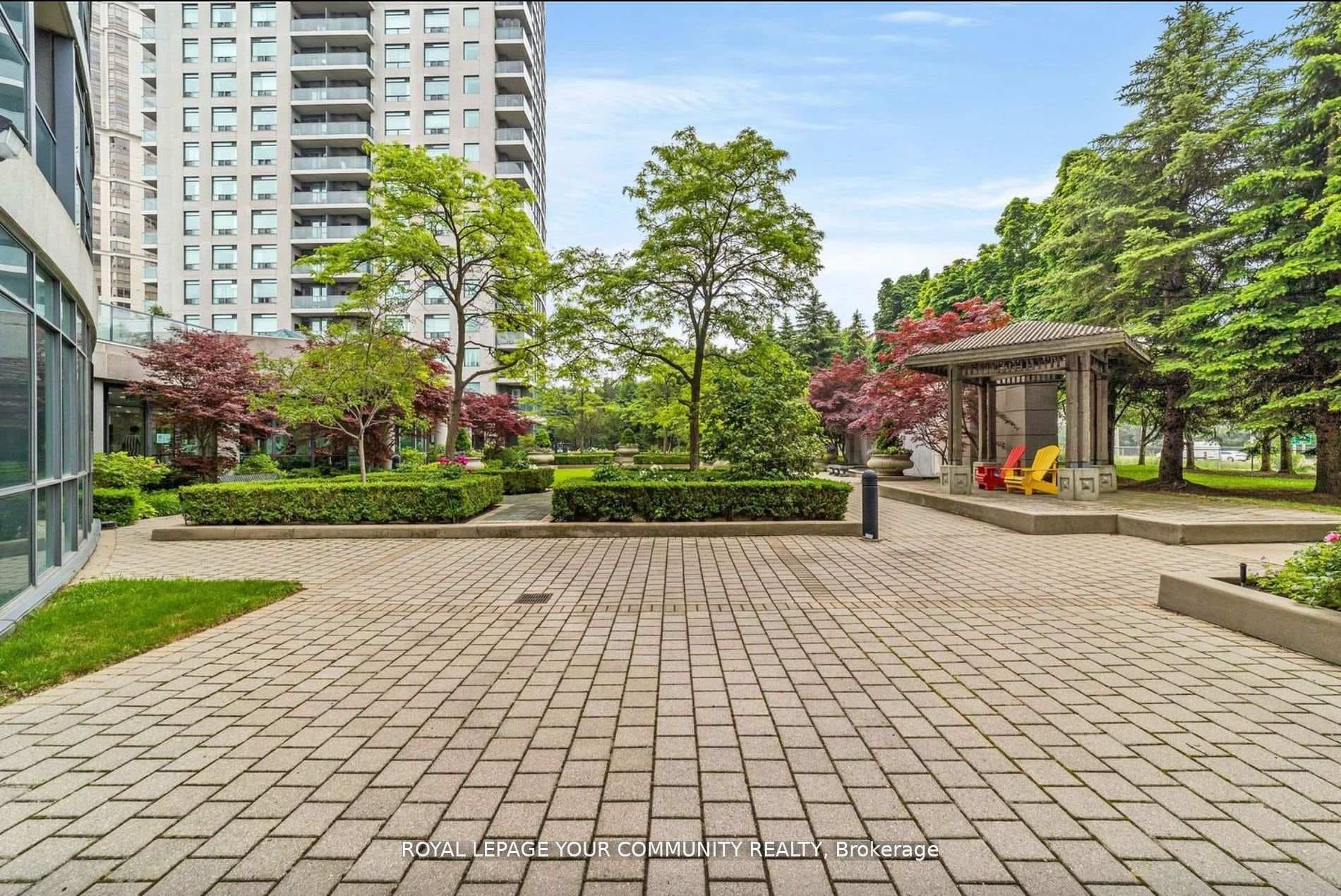 28 Harrison Garden Boulevard Unit 2101 photo 24