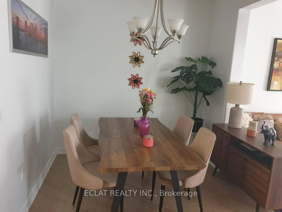 232 Kincardine Street photo 14
