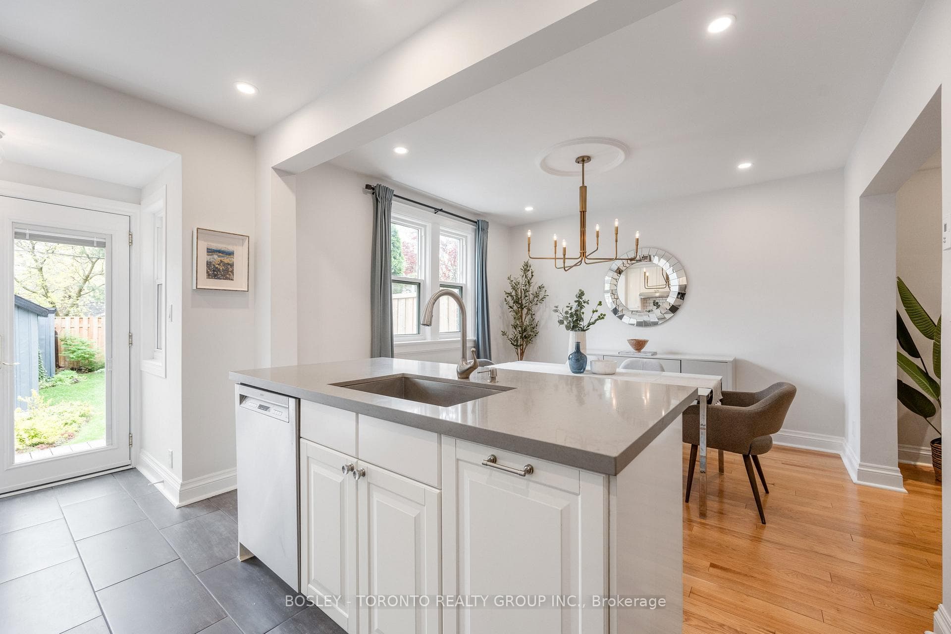 241 Dewhurst Boulevard photo 12