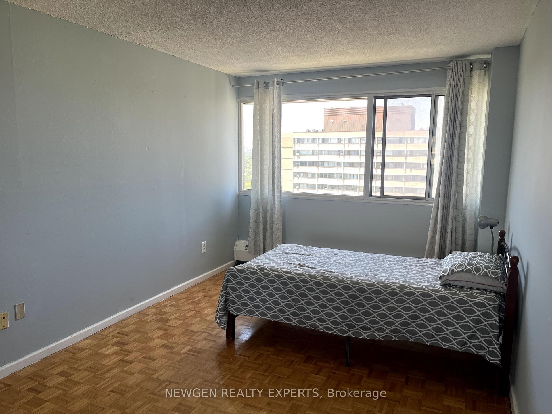715 Don Mills Road Unit 2603 photo 17