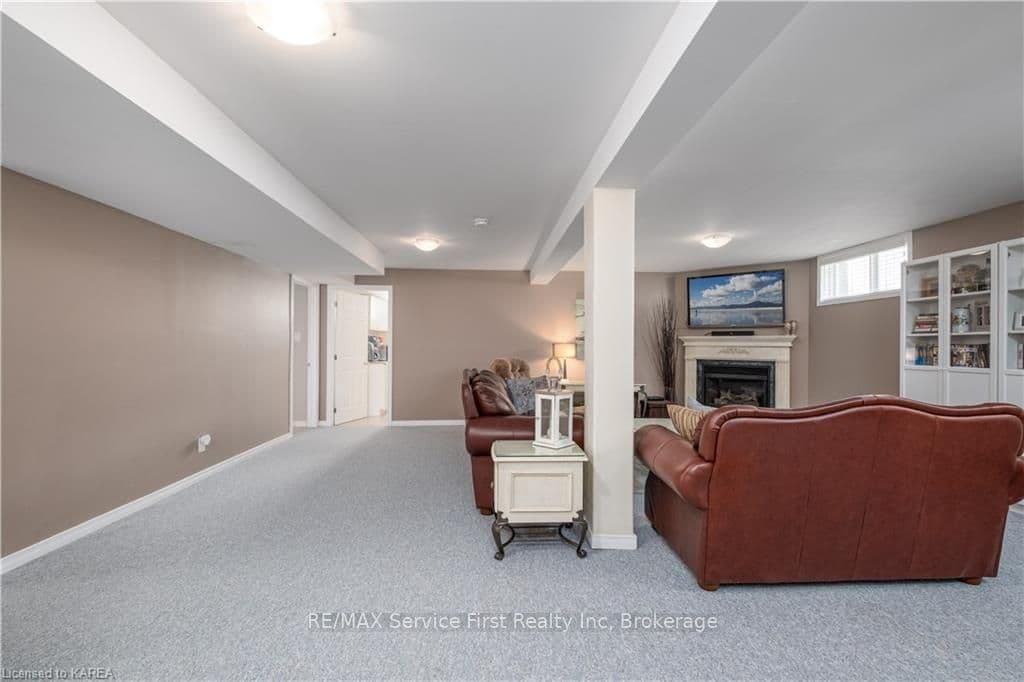 405 MORIN Avenue photo 32
